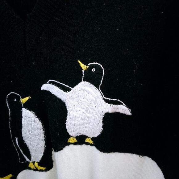 Cyn Les Shirlee Designs Penguin Sweater Fits size Med 70's Vintage Animal Print - Picture 3 of 8